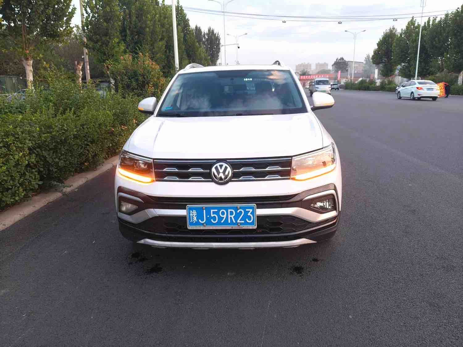 Volkswagen T-Cross 2020 #3 Volkswagen T-Cross 2020 صورة سيارة #3