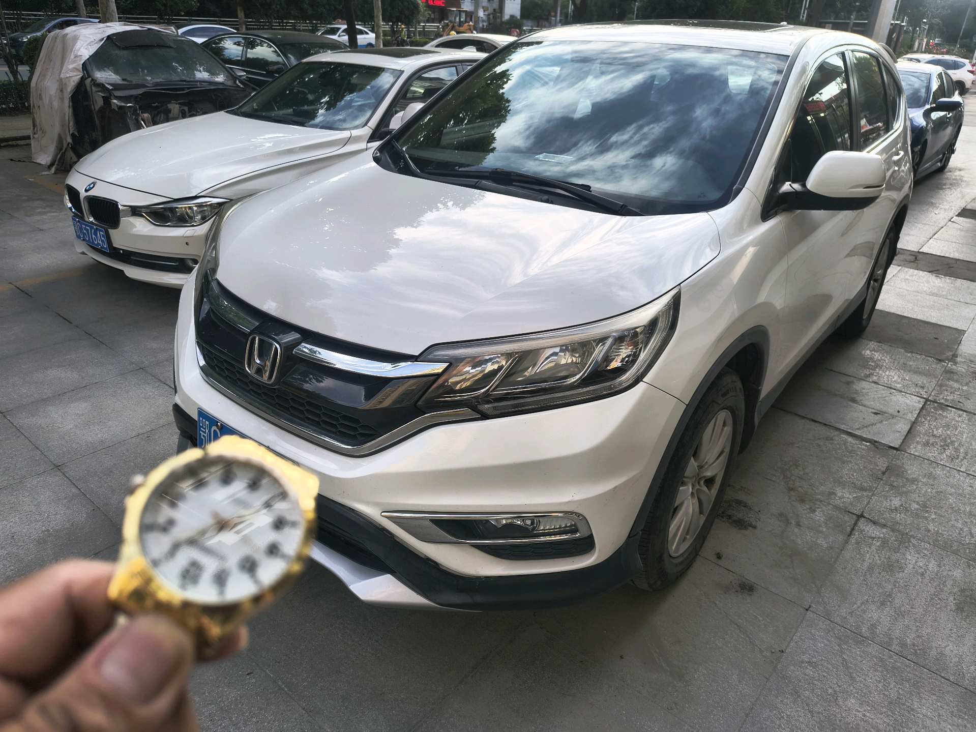 Honda CR-V 2017 Honda CR-V 2017 car image