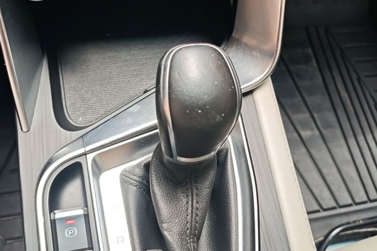 GEELY Binray 2019 #14 GEELY Binray 2019 immagine di auto #14
