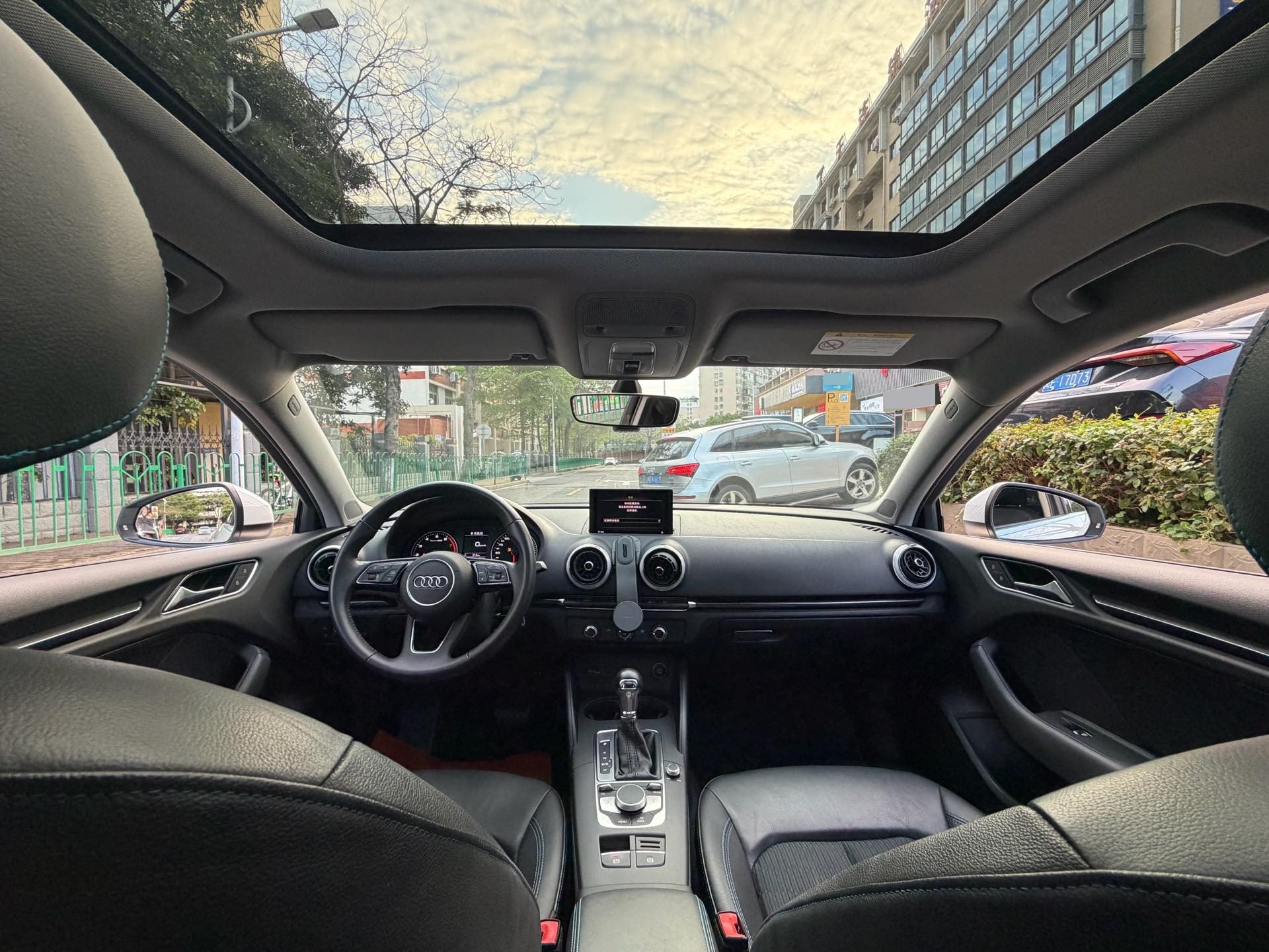 Audi A3 2018 car image #6