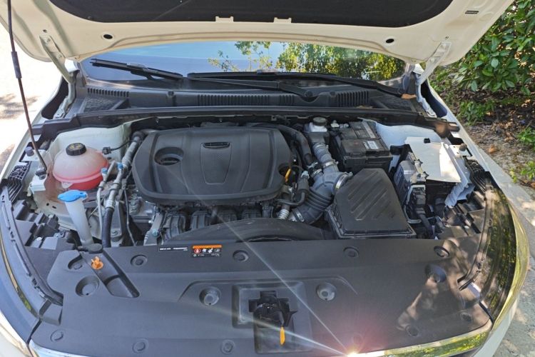 GEELY Emgrand 2024 #18 GEELY Emgrand 2024 car image #18