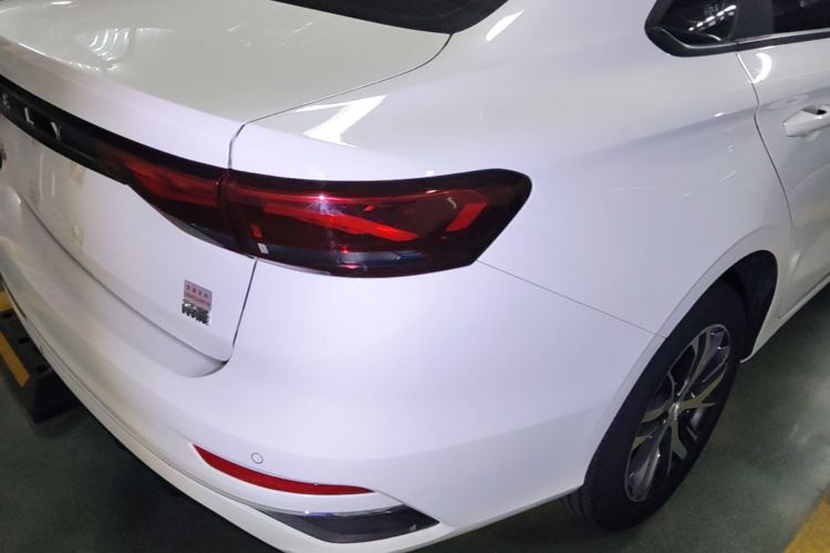 GEELY Emgrand 2024 #8 GEELY Emgrand 2024 imagen de coche #8