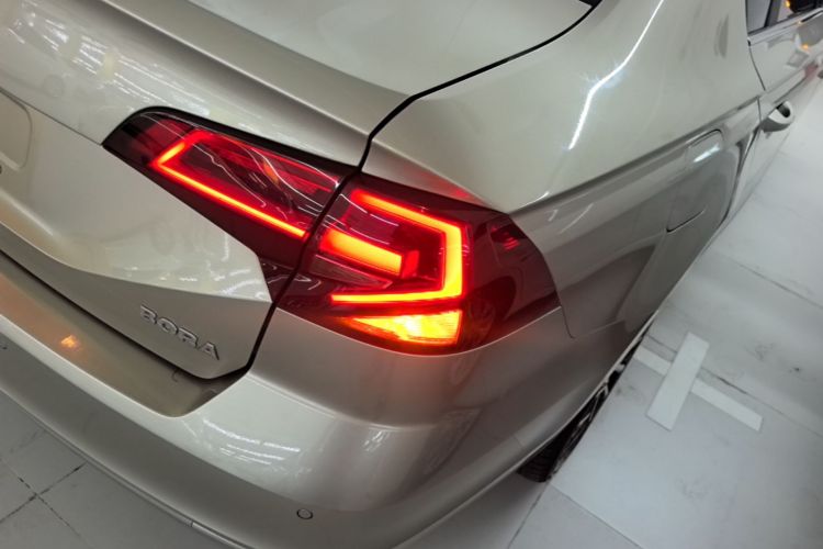 Volkswagen Bora 2019 #8 Volkswagen Bora 2019 car image #8