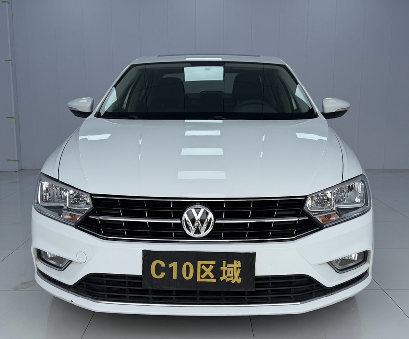 Volkswagen Bora 2017 car image 