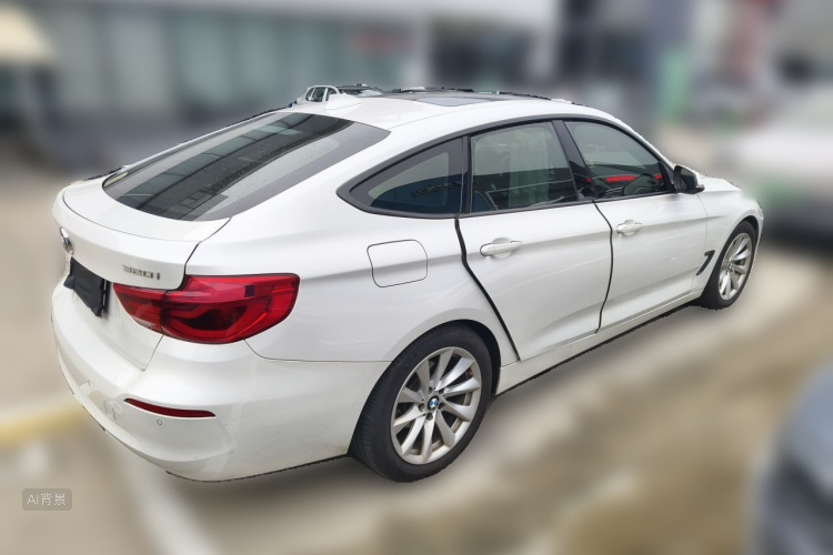 BMW 3 Series GT 2018 imagem de carro #7