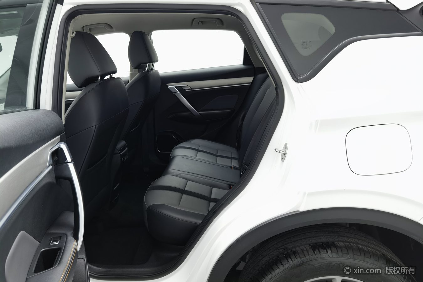GEELY Coolray 2024 immagine di auto #16