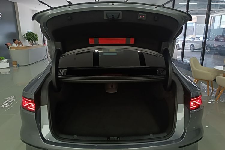BYD Han 2024 car image #21