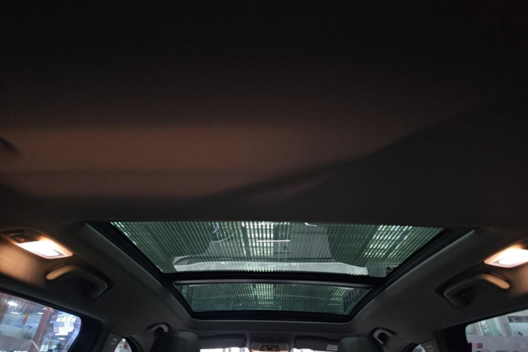 BMW X1 2020 car image #18
