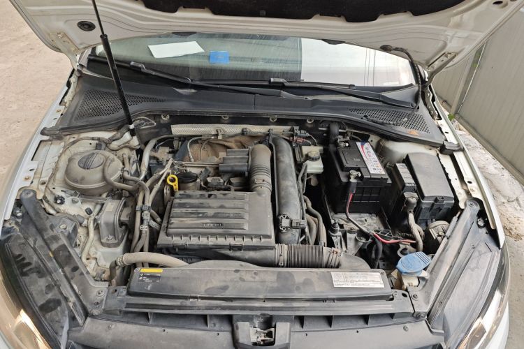 Volkswagen Golf 2015 صورة سيارة #20