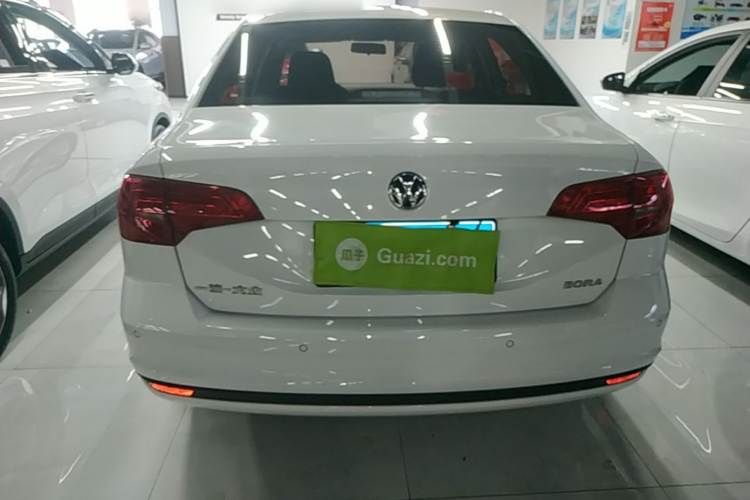 Volkswagen Bora 2020 immagine di auto #6