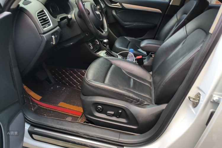 Audi Q3 2015 #18 Audi Q3 2015 car image #18