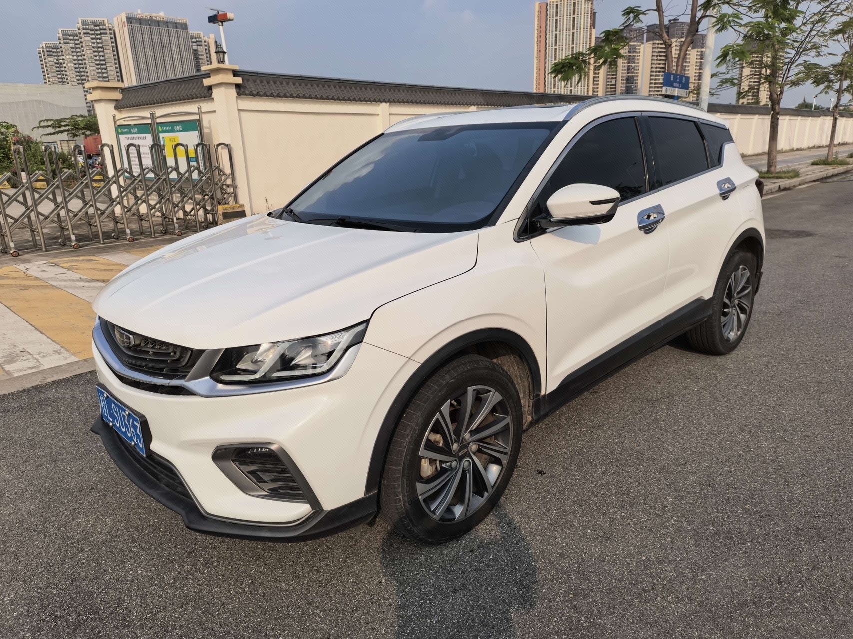 GEELY Coolray 2020 immagine di auto 