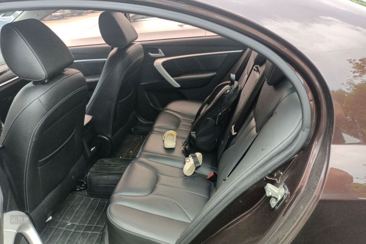 GEELY Emgrand 2017 immagine di auto #19