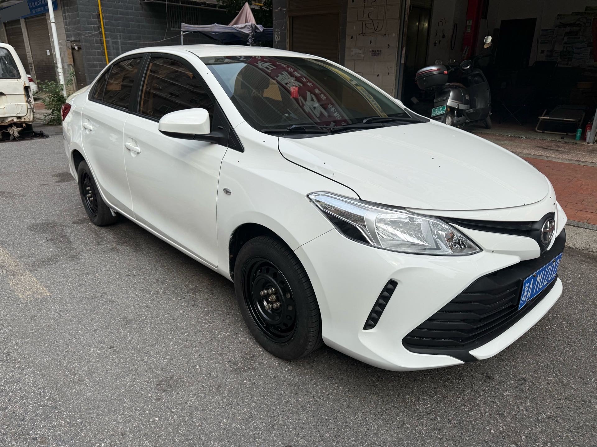 Toyota Vios 2018 car image #2
