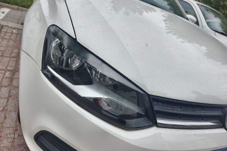 Volkswagen Polo 2018 car image #8
