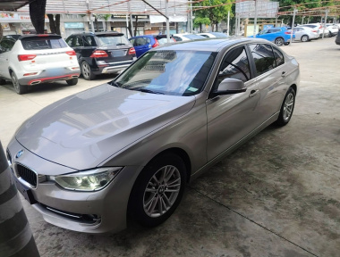 BMW 3 Series 2015 BMW 3 Series 2015 car image