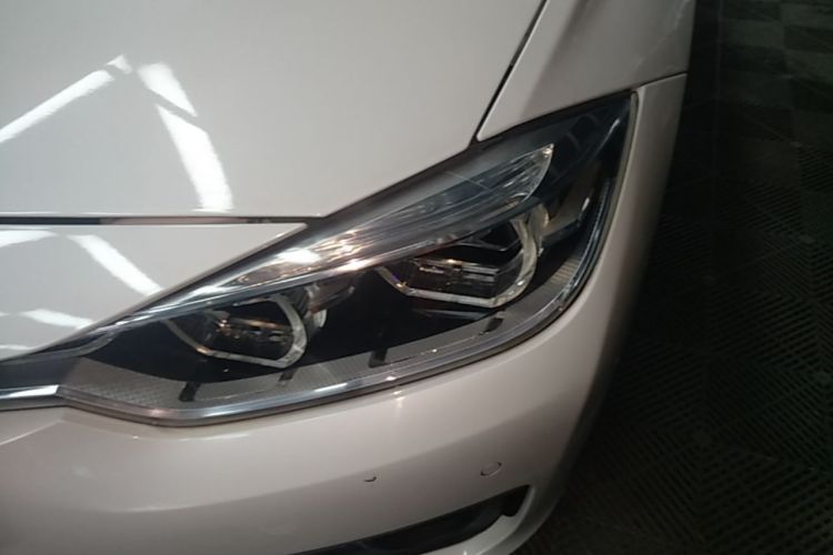 BMW 3 Series 2018 #23 BMW 3 Series 2018 immagine di auto #23