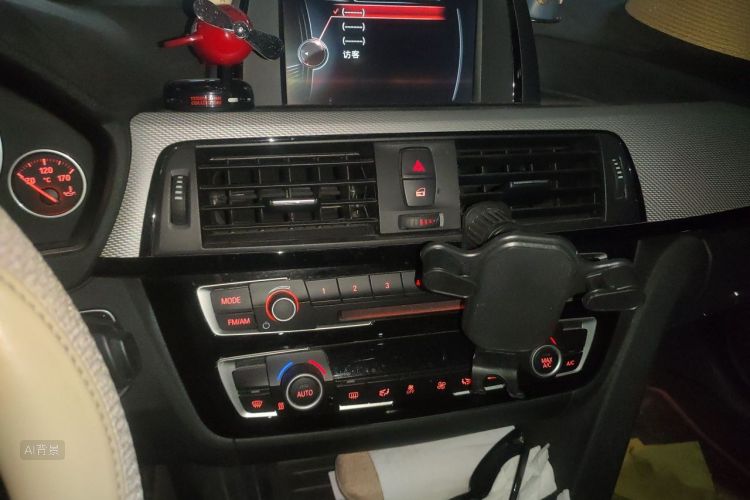 BMW 3 Series 2017 #15 BMW 3 Series 2017 car image #15