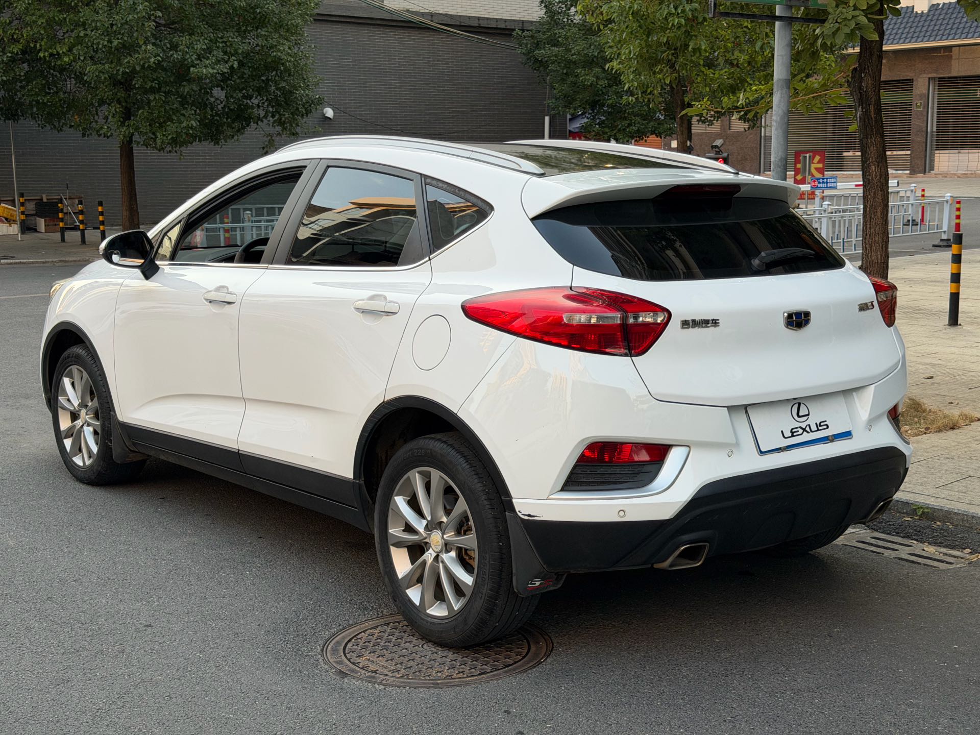 GEELY Emgrand GS 2018 #5 GEELY Emgrand GS 2018 car image #5