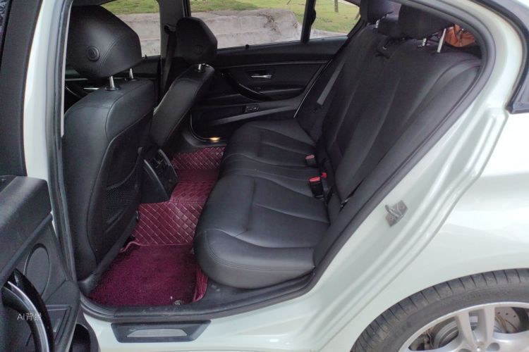 BMW 3 Series 2017 #19 BMW 3 Series 2017 car image #19