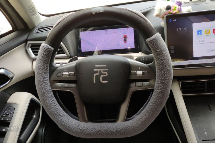 BYD YuanUP 2025 #12 BYD YuanUP 2025 car image #12