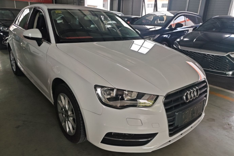Audi A3 2015 car image #4