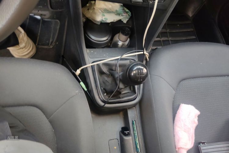 Volkswagen Santana 2015 car image #16