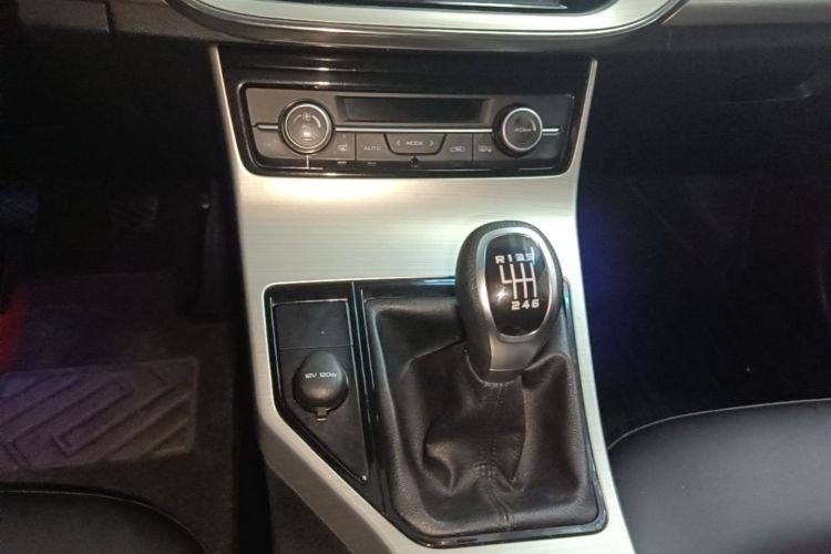 GEELY Emgrand GL 2017 immagine di auto #14