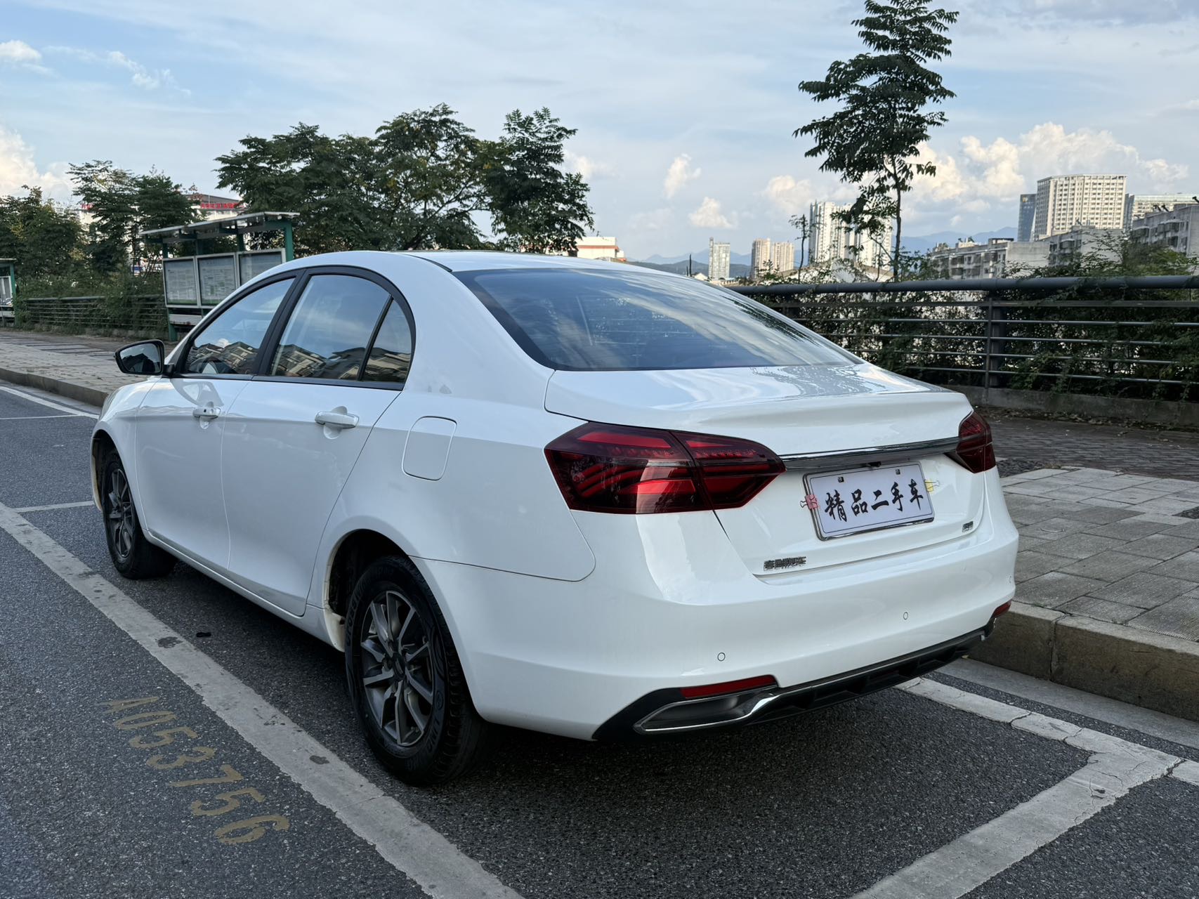 GEELY Emgrand 2020 #6 GEELY Emgrand 2020 car image #6