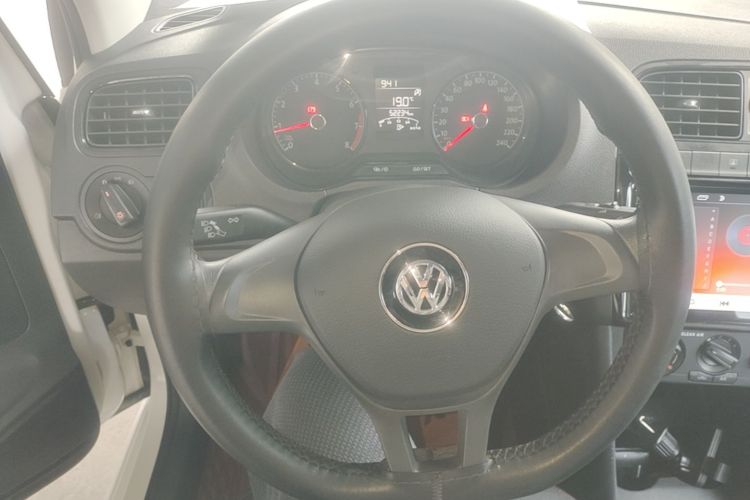 Volkswagen Polo 2019 #11 Volkswagen Polo 2019 car image #11