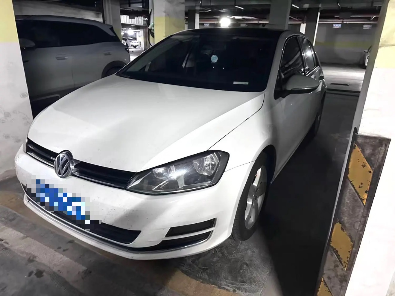 2016 2016 car image