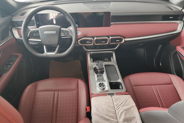Jetour X70 PLUS 2025 car image #10