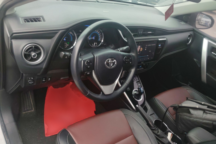 Toyota Corolla 2019 #10 Toyota Corolla 2019 car image #10