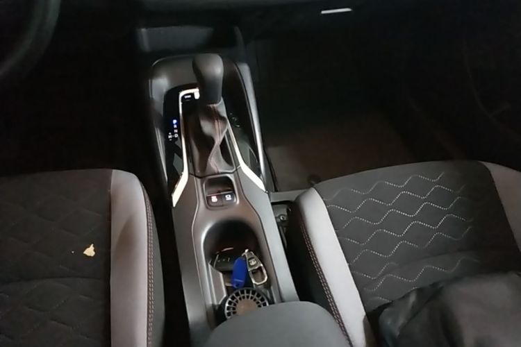 Toyota Corolla 2024 car image #19