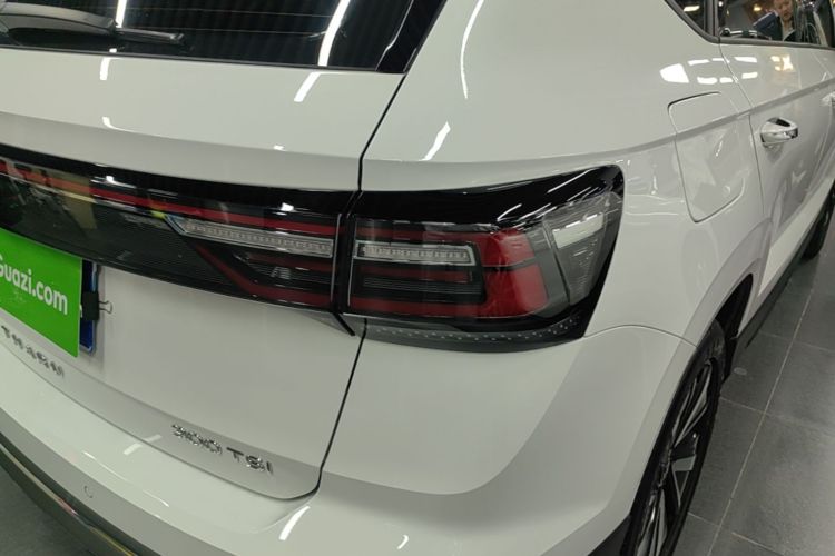 Volkswagen Tharu 2024 immagine di auto #8