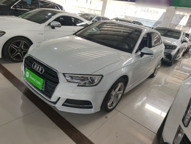 Audi A3 2018 Audi A3 2018 immagine di auto