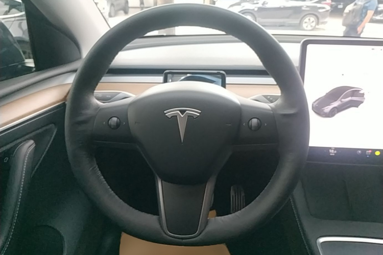 Tesla Model Y 2021 #11 Tesla Model Y 2021 car image #11