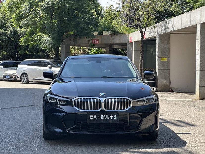 BMW 3 Series 2023 #2 BMW 3 Series 2023 car image #2