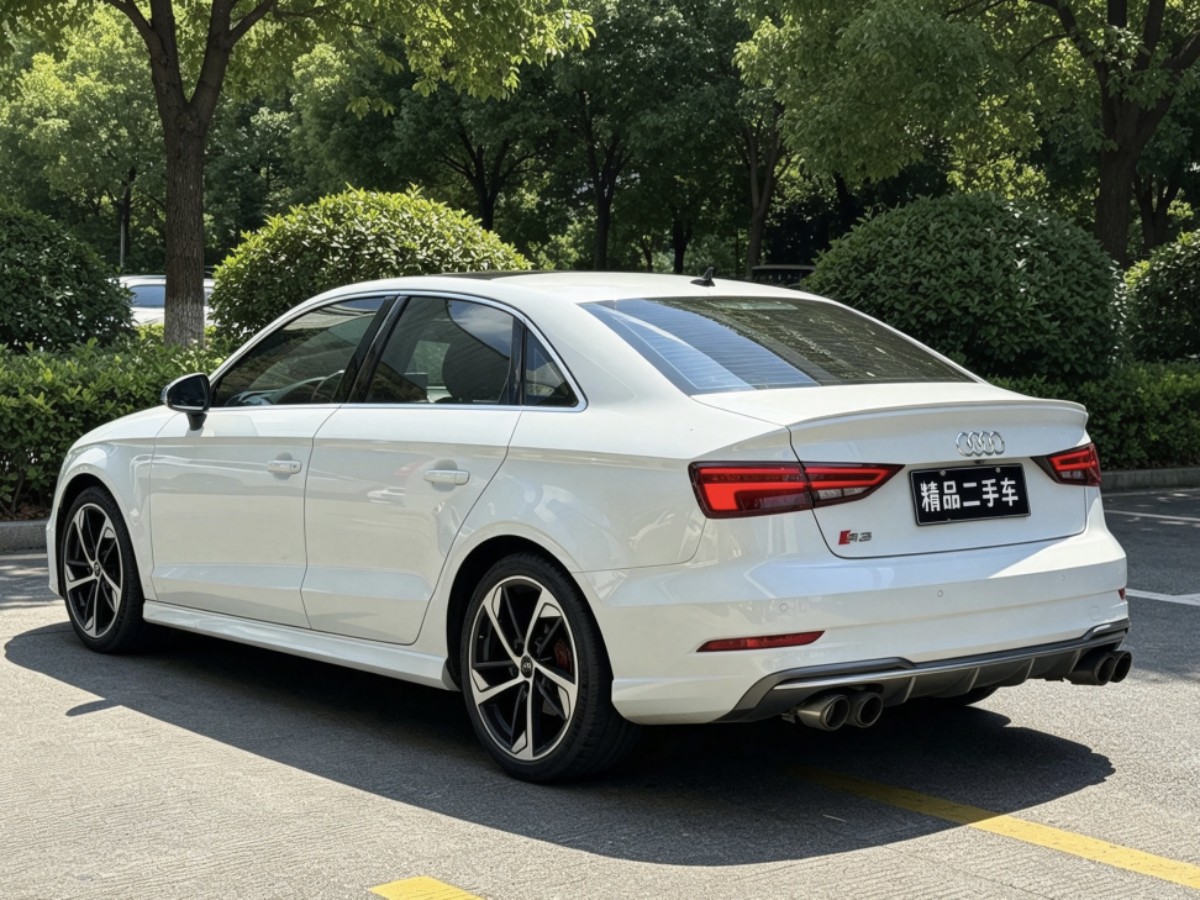 Audi A3 2019 car image #5