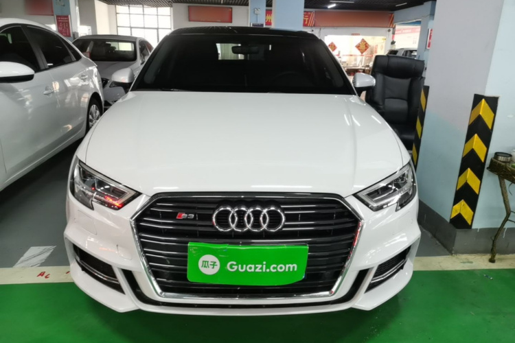 Audi A3 2019 #3 Audi A3 2019 car image #3