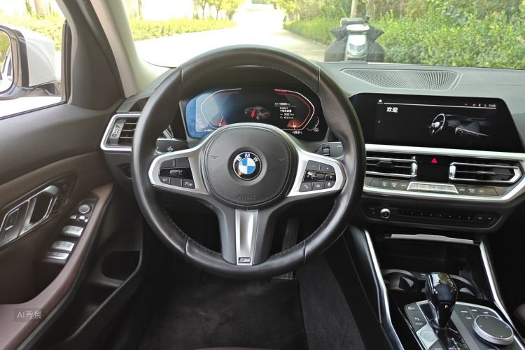 BMW 3 Series 2020 #12 BMW 3 Series 2020 car image #12