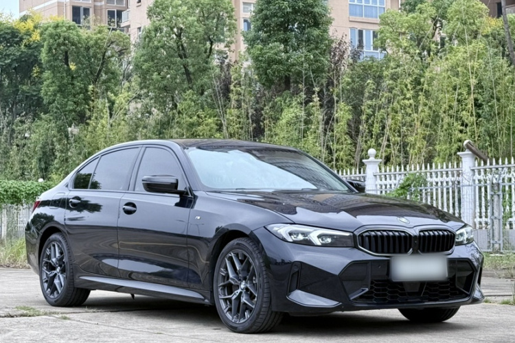 BMW 3 Series 2026 car image #5