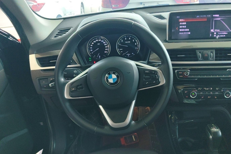 BMW X1 2019 #11 BMW X1 2019 car image #11