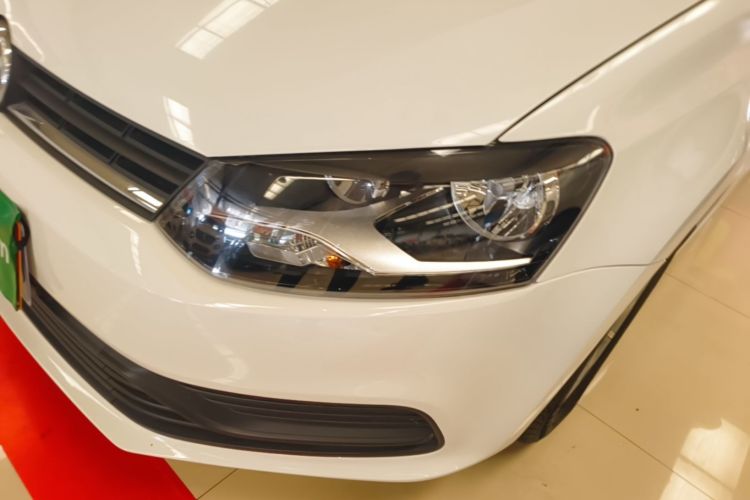 Volkswagen Polo 2017 #23 Volkswagen Polo 2017 car image #23