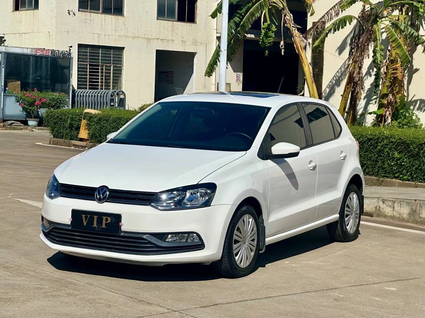 Volkswagen Polo 2019 Volkswagen Polo 2019 car image