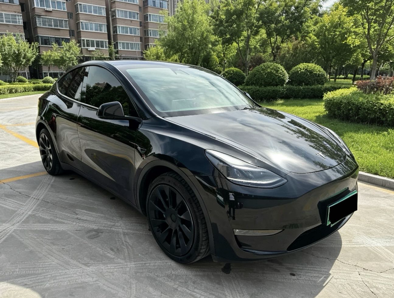 Tesla Model Y 2021 #3 Tesla Model Y 2021 car image #3