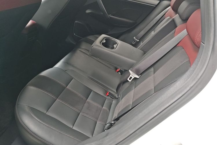 GEELY Coolray 2021 car image #17