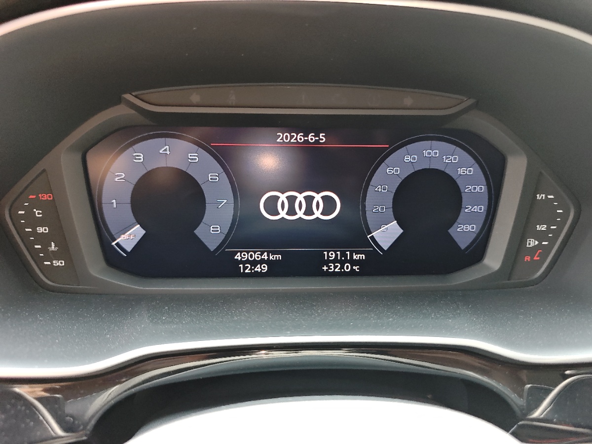 Audi Q3 2020 #2 Audi Q3 2020 car image #2