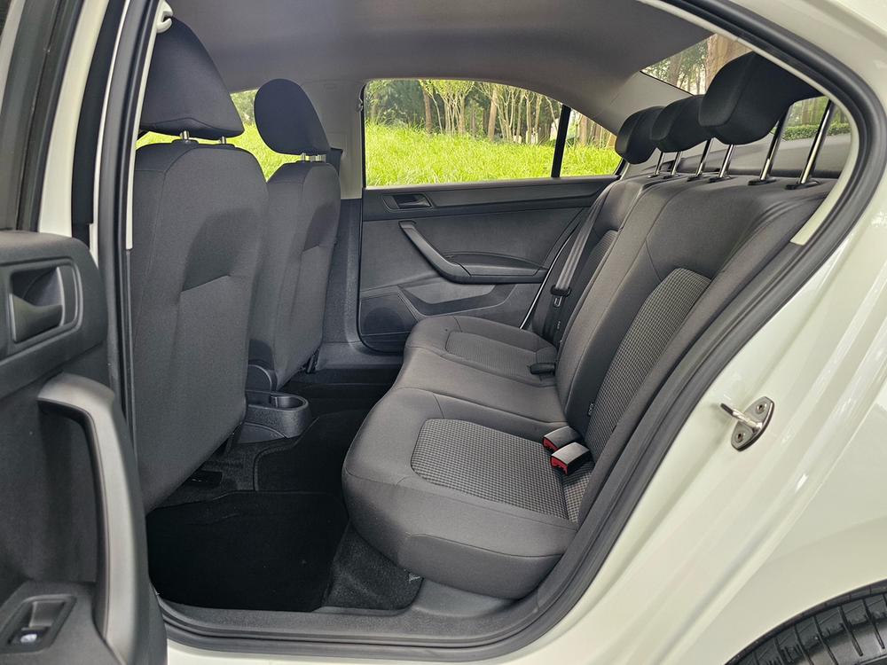 Volkswagen Santana 2021 car image #26