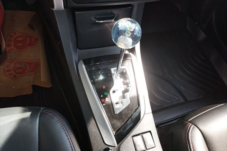 Toyota Corolla 2018 car image #14